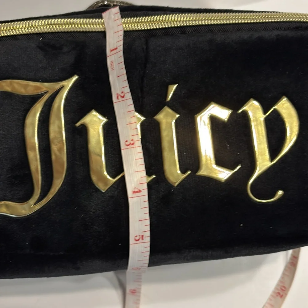 Juicy Couture ** juicy